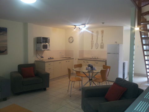 Nelson Bay Breeze - E Caravan Parks 33