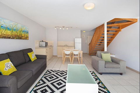 Nelson Bay Breeze - E Caravan Parks 18