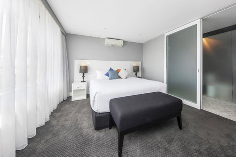 Canberra Rex Hotel - E Caravan Parks 43