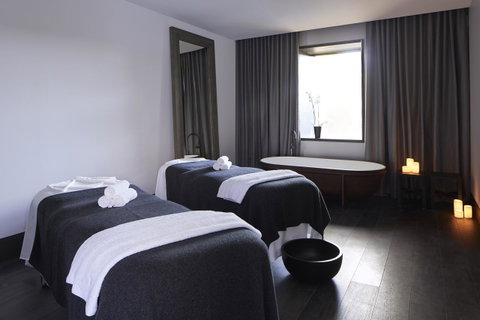 Hotel Realm - E Caravan Parks 23