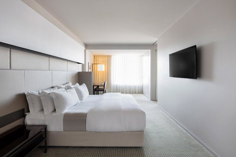 Hotel Realm - E Caravan Parks 9