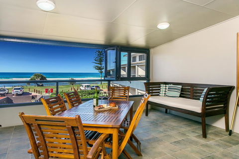 Lennox Holiday Apartments - E Caravan Parks 2