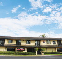 Boulevard Motor Inn - E Caravan Parks