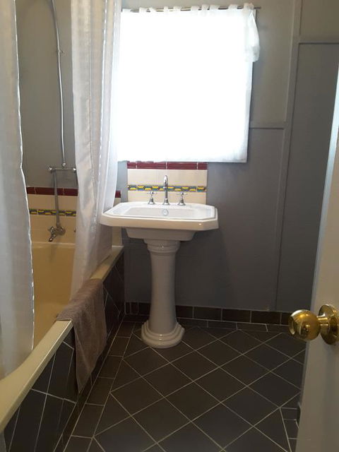 Bourke Apartments - E Caravan Parks 2