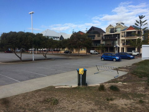 Breakwater Short Stay - E Caravan Parks 1