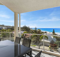 Breathtaking views of Sunshine Beach - Unit 7/21 Park Crescent - E Caravan Parks