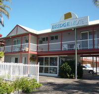 Bridge Motel - E Caravan Parks