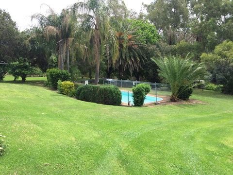 Bridge Motel Wellington - E Caravan Parks 3