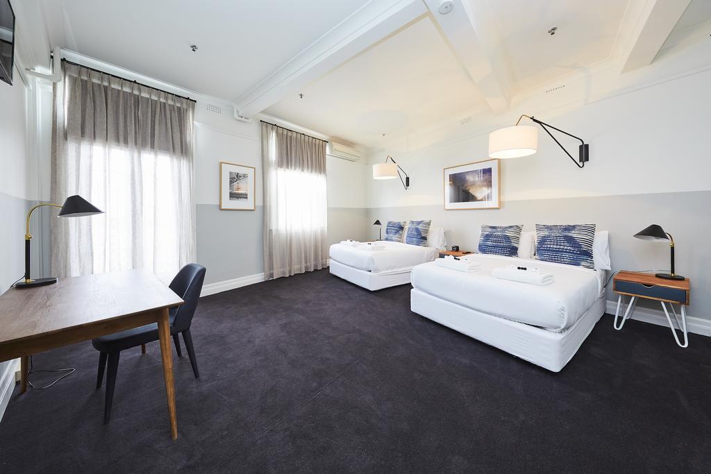 Castlecrag NSW E Caravan Parks