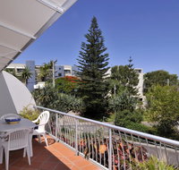 Bright  comfortable in quiet location - E Caravan Parks
