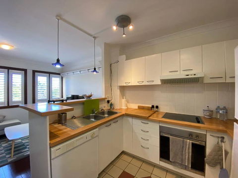 Brisbane City Apartment Atop Victoria Park - E Caravan Parks 3