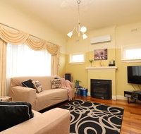 Brunswick Renaissance - Parking Garden Bath Family - E Caravan Parks