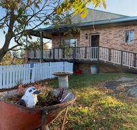 Bryn Glas Farm Stay - E Caravan Parks