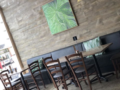 Bull And Mouth Hotel - E Caravan Parks 1