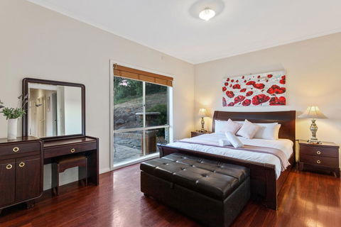 Bulla Hill Villas - Melbourne Airport - E Caravan Parks 3