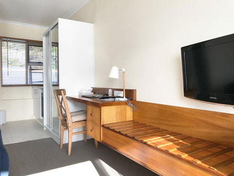Burnie Airport Motel - E Caravan Parks 3