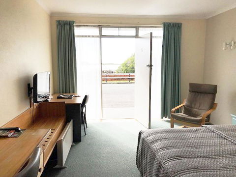 Burnie Airport Motel - E Caravan Parks 2