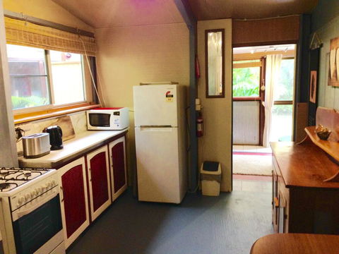 Butterfly Studio - E Caravan Parks 2