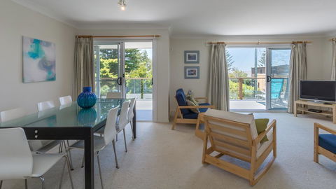 By The Sea, Culburra Beach - E Caravan Parks 3