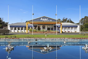 Book Holbrook Accommodation E Caravan Parks E Caravan Parks