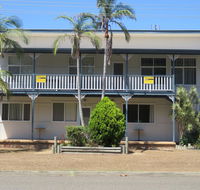 Cabenay 3 - VIEWS ACROSS THE PARK - E Caravan Parks