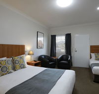 Cadman Motor Inn and Apartments - E Caravan Parks