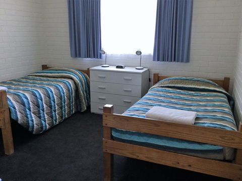 Calendo Apartments - E Caravan Parks 3
