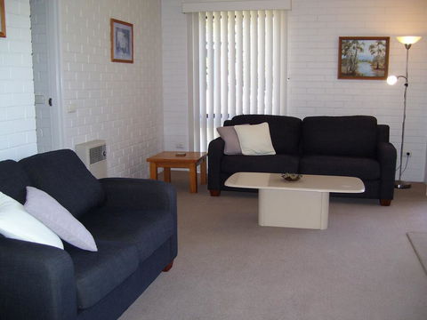Calendo Apartments - E Caravan Parks 1