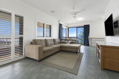 Calypso, Unit 5 - The Entrance - E Caravan Parks 1