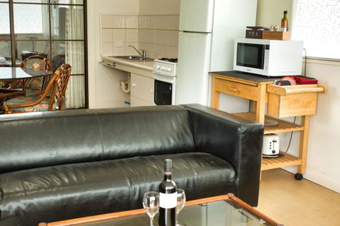 Cape Jervis Accommodation & Caravan Park - E Caravan Parks 3