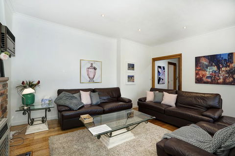 Capelink Lodge - E Caravan Parks 2