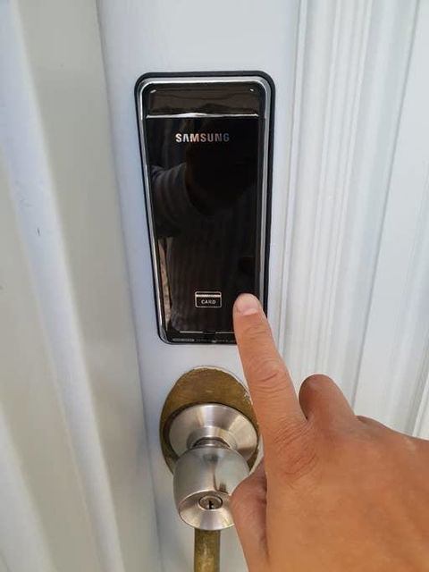 Carramar Studio KingBed PrivateRm 1 Min To Station - STUDIO - E Caravan Parks 3