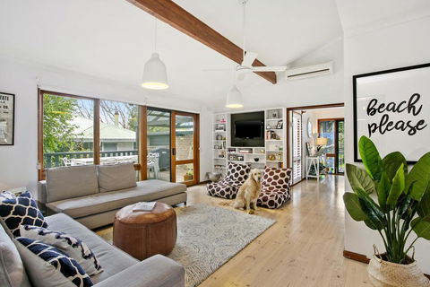 CASTAWAY - E Caravan Parks 0