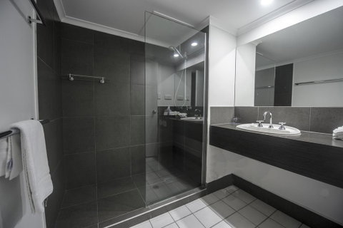 Castaways Resort & Spa On Mission Beach - E Caravan Parks 3