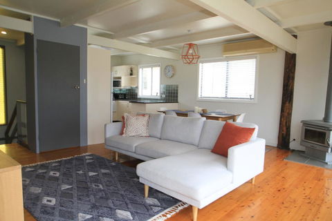 Cater Waterfront - E Caravan Parks 3