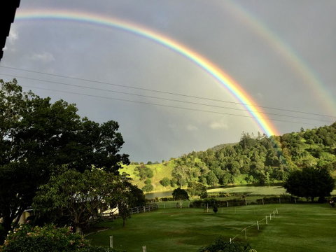 CedarBrae Country Stay - E Caravan Parks 1