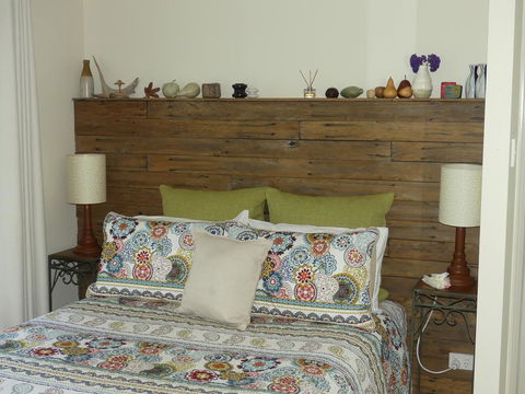 Cedarview Bed & Breakfast - E Caravan Parks 1
