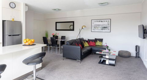 Central Park Boutique Apartment - E Caravan Parks 0