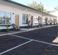 Central Point Motel