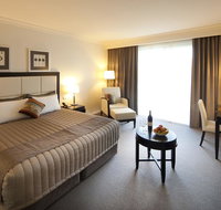 Century Inn - E Caravan Parks