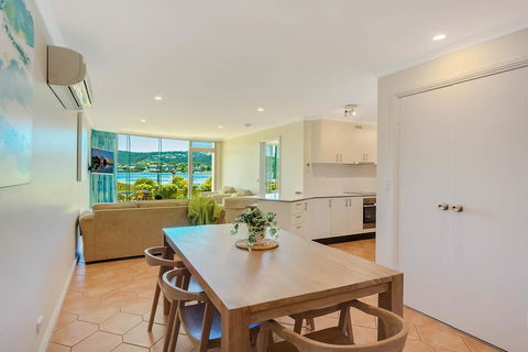 Cetacea Luxury Apartments - E Caravan Parks 1