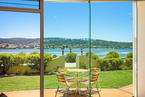 Cetacea Luxury Apartments - E Caravan Parks 3