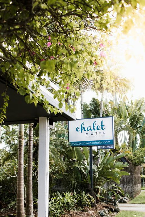 Chalet Motel Brunswick Heads - E Caravan Parks 3