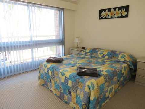 Chapman Court - E Caravan Parks 3
