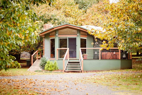 Chestnut Glade - E Caravan Parks 0