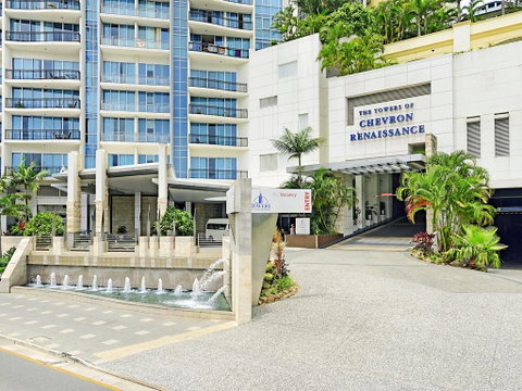 Chevron Renaissance 2 Bedroom Apartment - E Caravan Parks 2