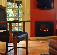 Circa Red London Daylesford