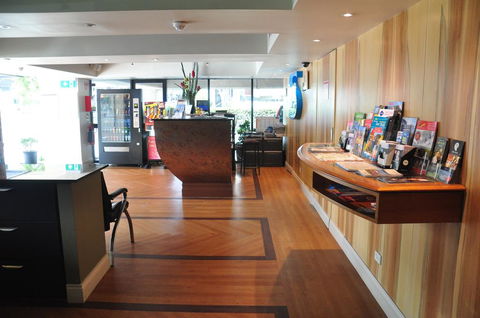 City Park Hotel - E Caravan Parks 2