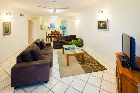 City Terraces Cairns - E Caravan Parks 3