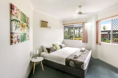Citysider Cairns Holiday Apartments - E Caravan Parks 0